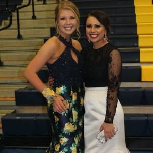 Meet your Posher, Abbie